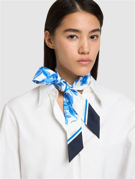 foulard gucci online|gucci print silk neck bow.